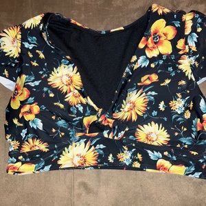 Torrid swim top size 1